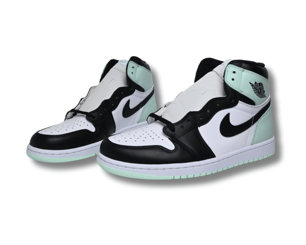 Jordan 1 Retro High Igloo 2