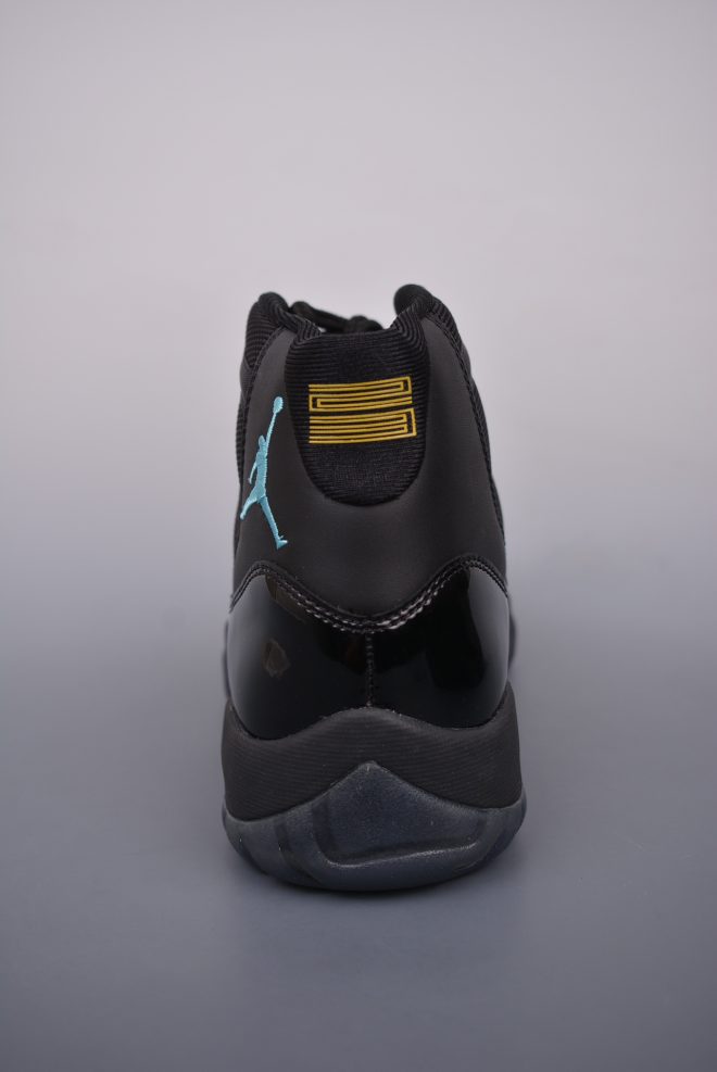 Air Jordan 11 Retro Gamma Blue - Image 6