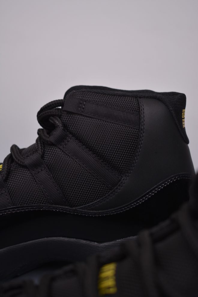 Air Jordan 11 Retro Gamma Blue - Image 9