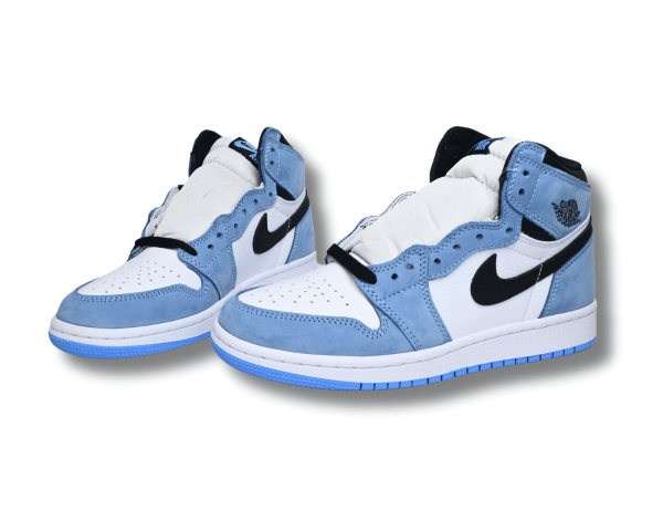 Jordan 1 Retro High White University Blue Black 3