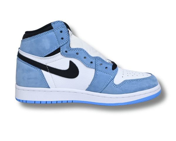 Jordan 1 Retro High White University Blue Black 4