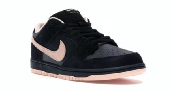 Nike SB Dunk Low Black Washed Coral1