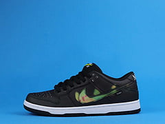 Nike SB Dunk Low Civilist 2