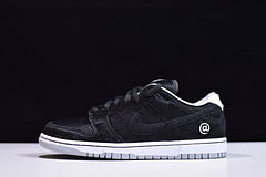 Nike SB Dunk Low Medicom Toy 1