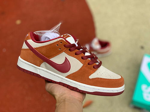 Nike SB Dunk Low Pro Dark Russet Cedar 1