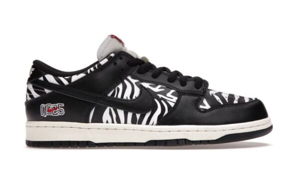 Nike SB Dunk Low Quartersnacks Zebra