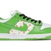 Nike SB Dunk Low Supreme Mean Grean Product thumbnail