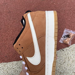 Nike SB Dunk Low Wheat 14