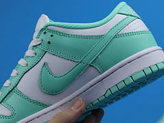 nike dunk low green 10