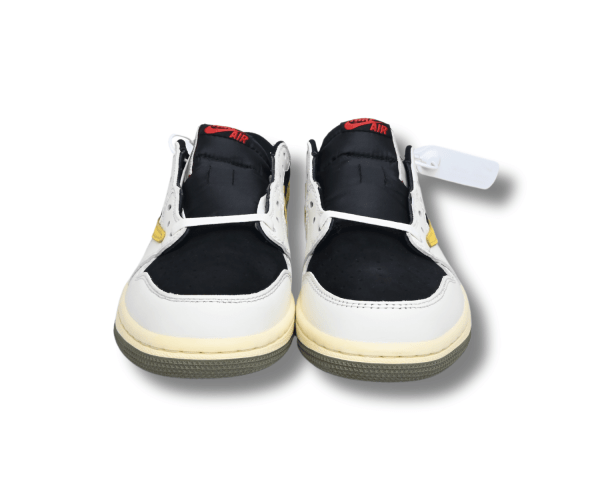 Travis Scott x Air Jordan 1 Yellow White 2