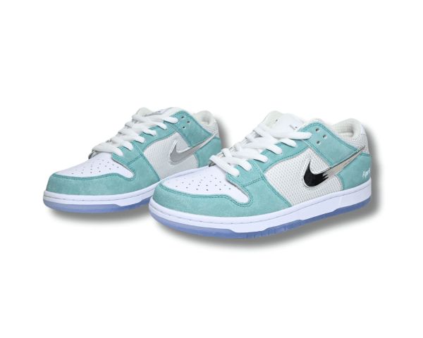 Nike SB Dunk Low April Skateboards 1