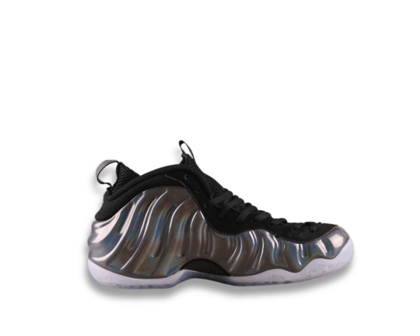 Nike Air Foamposite One Hologram 7