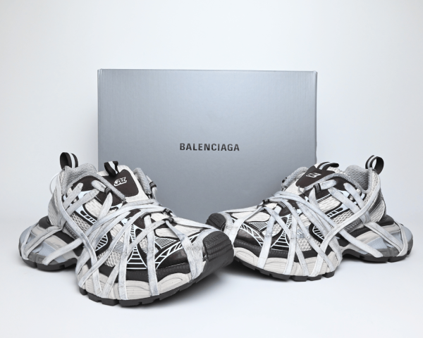 Balenciaga Phantom Sneakers Grey White 1