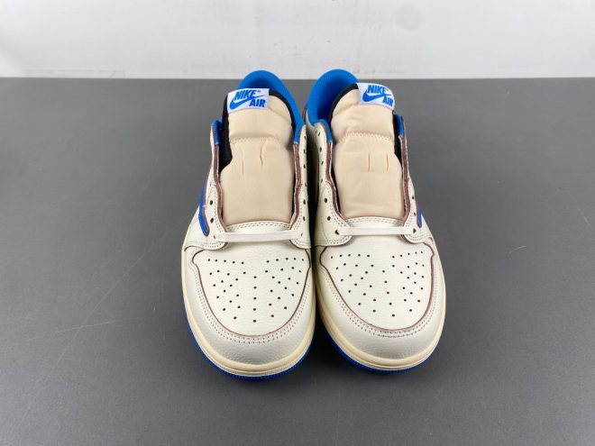 Travis Scott x Air Jordan 1 White Blue Fragment (2025) - Image 9