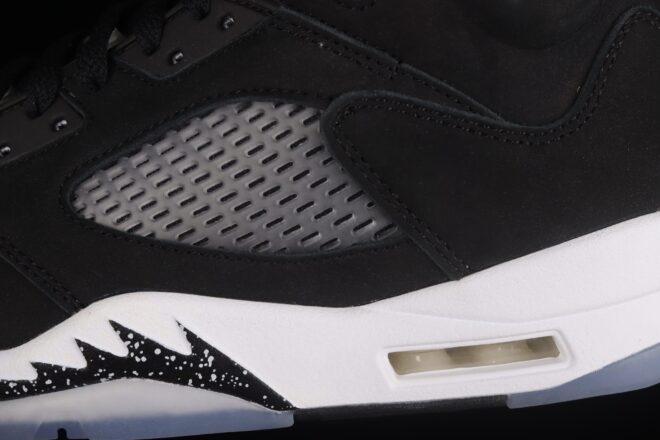 Air Jordan 5 Retro Oreo (2013) - Image 8