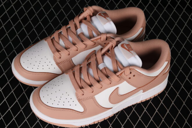 Dunk Low Rose Whisper - Image 11