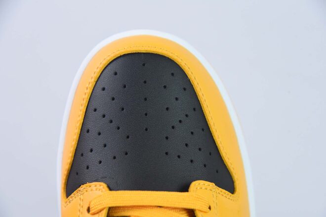 Nike Dunk Low Championship Goldenrod - Image 7