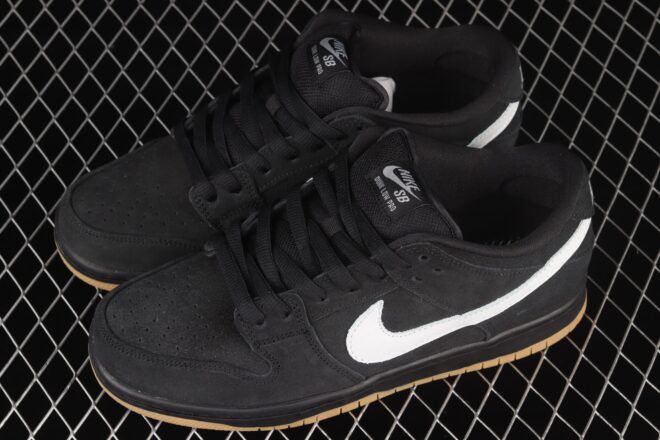 Nike SB Dunk Low Fog - Image 5