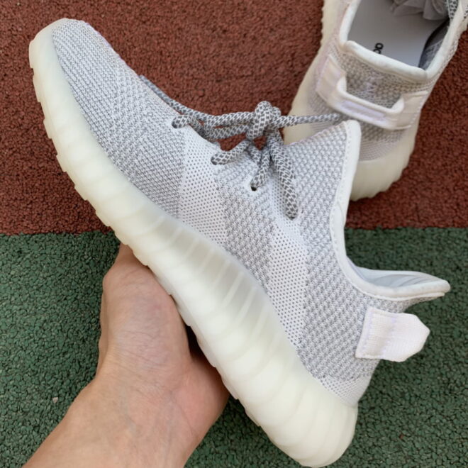 Adidas YEEZY BOOST 350 V3 - Image 5