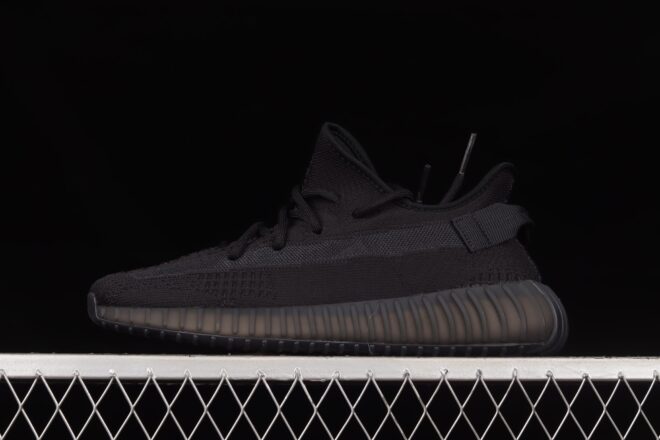 adidas Yeezy Boost 350 V2 Onyx - Image 2