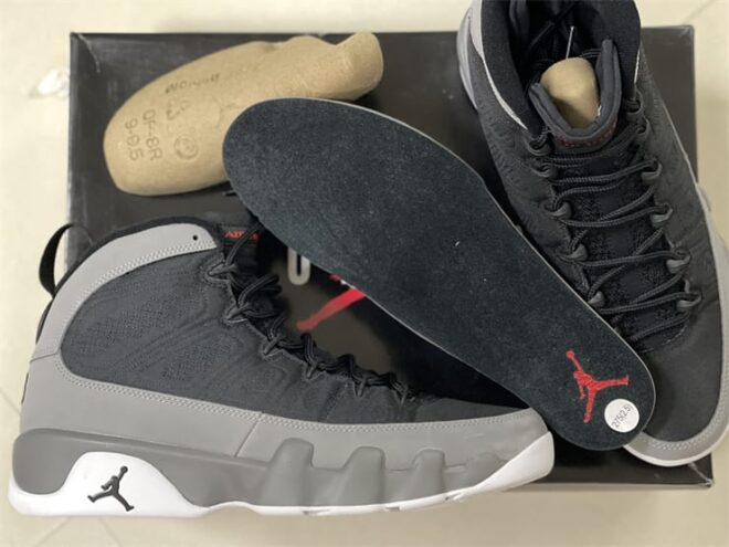 Jordan 9 Retro Particle Grey - Image 2