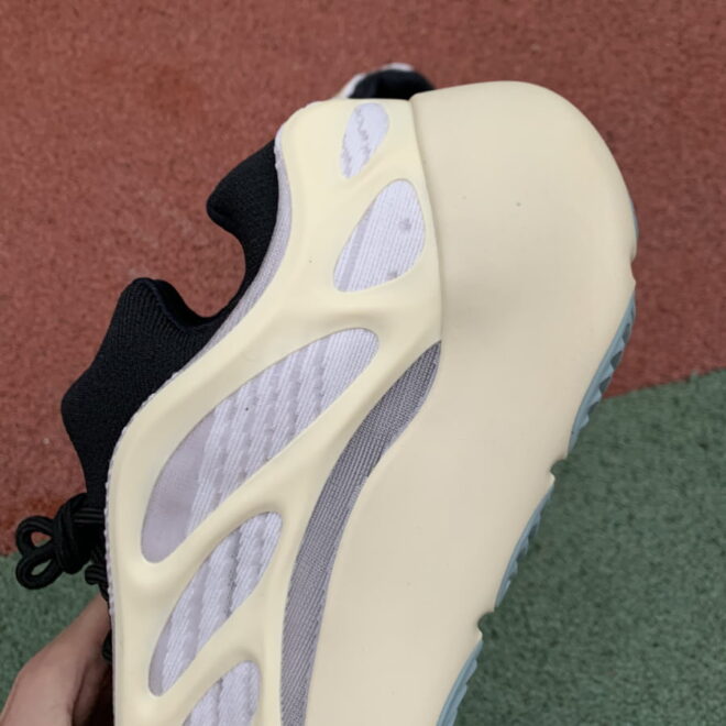 Adidas Yeezy 700 V3 Azael - Image 9