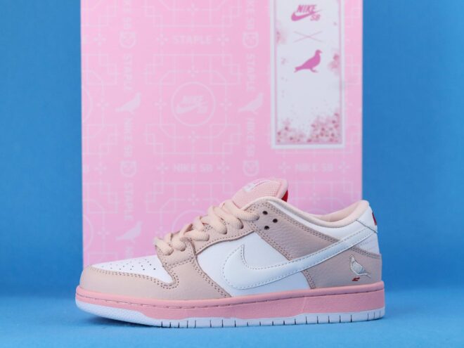 Nike SB Dunk Low Pink Pigeon - Image 5