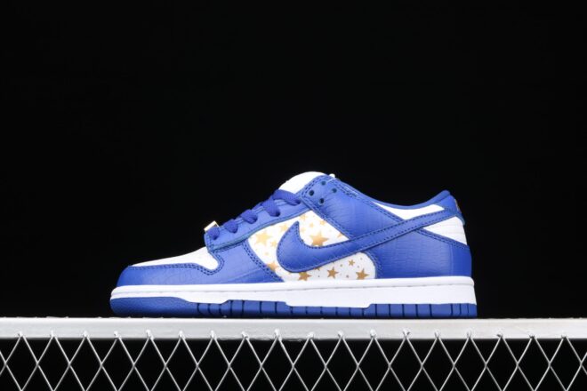 Nike SB Dunk Low, Supreme Stars Hyper Royal - Image 6