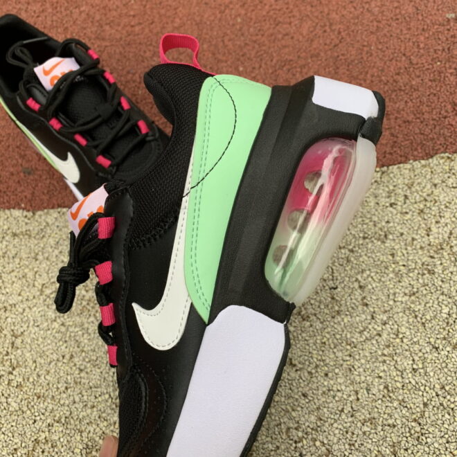 Nike Air Max Verona Black Cosmic Fuchsia - Image 3