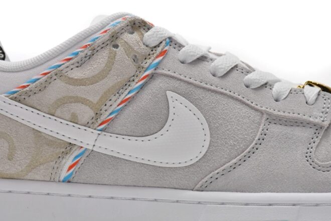 Nike Dunk Low SE Barber Shop Grey - Image 2