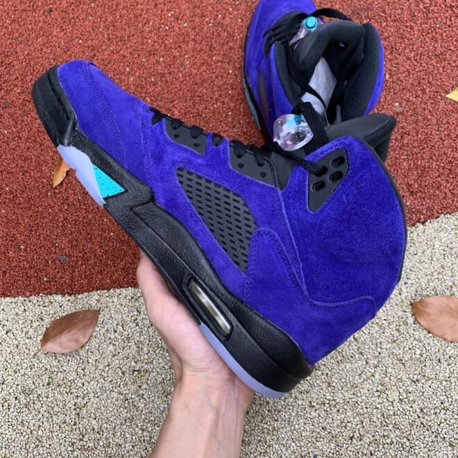 Air Jordan 5 Retro 'Alternate Grape' - Image 3