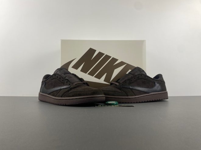 Travis Scott x Air Jordan 1 Retro Low OG SP Velvet Brown - Image 5