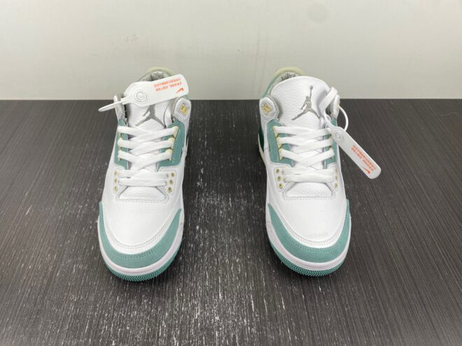 A Ma Maniere x Air Jordan 3 Retro Green Custom - Image 2