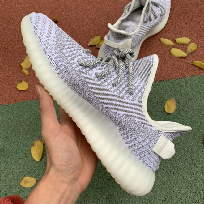 Adidas Yeezy Boost 350 V2 Static - Image 4