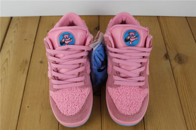 Grateful Dead SB Dunks Pink - Image 14