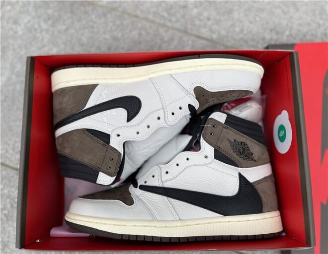 Jordan 1 Retro High Travis Scott Reverse Mocha - Image 9