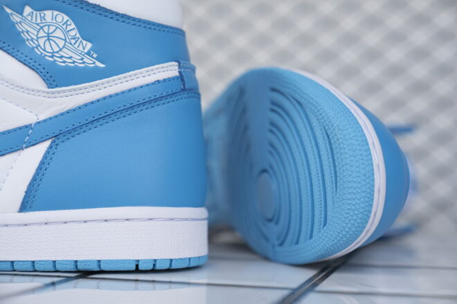 Jordan 1 Retro UNC - Image 6