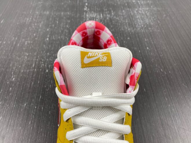 CNCPTS x Nike SB Dunk Low Yellow Lobster - Image 8