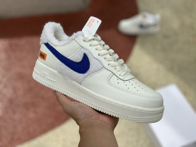 Nike Air Force 1 Low Sherpa Fleece White - Image 5