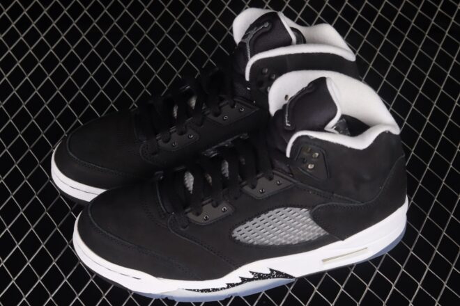 Air Jordan 5 Retro Oreo (2013) - Image 9