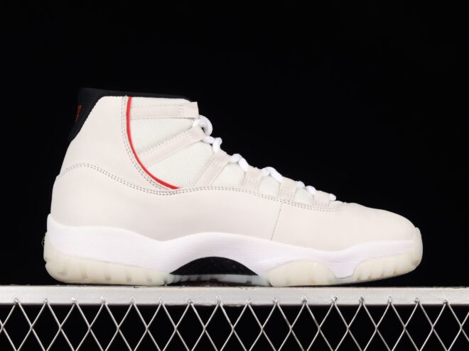 Jordan 11 Retro, Platinum Tint - Image 3