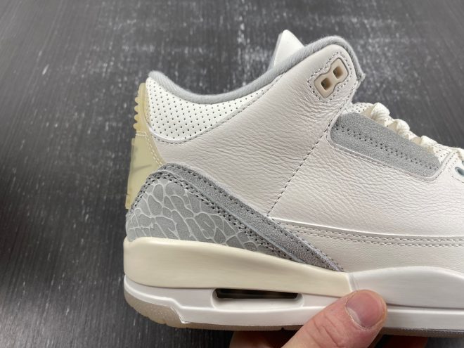 Air Jordan 3 Retro SE Craft Ivory - Image 13