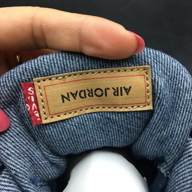 Air Jordan 4 Retro Levi's Denim - Image 4