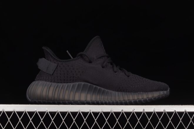 adidas Yeezy Boost 350 V2 Onyx - Image 6