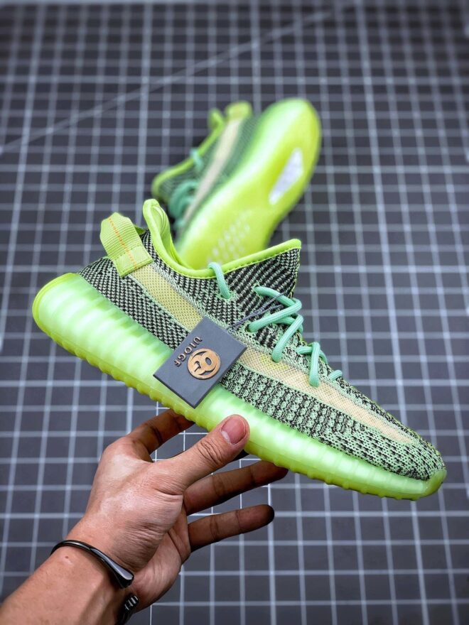 Adidas Yeezy Boost 350 V2 Yeezreel - Image 7