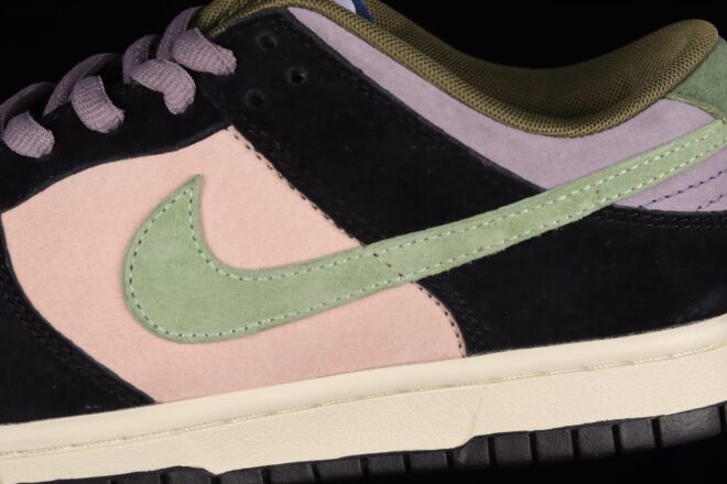 Otomo Katsuhiro x Nike SB Dunk Low Steamboy OST Purple Green - Image 7