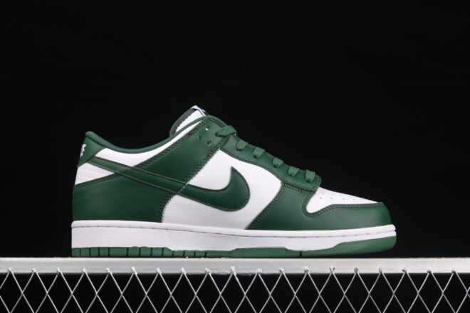 Nike Dunk Low Michigan State - Image 9