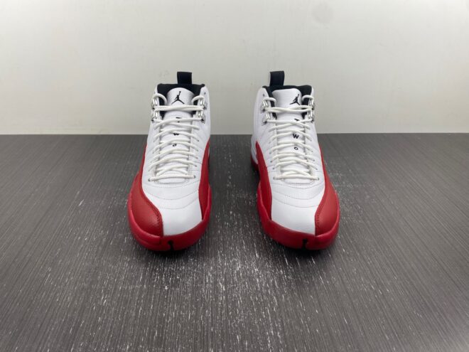 Air Jordan 12 Cherry - Image 3