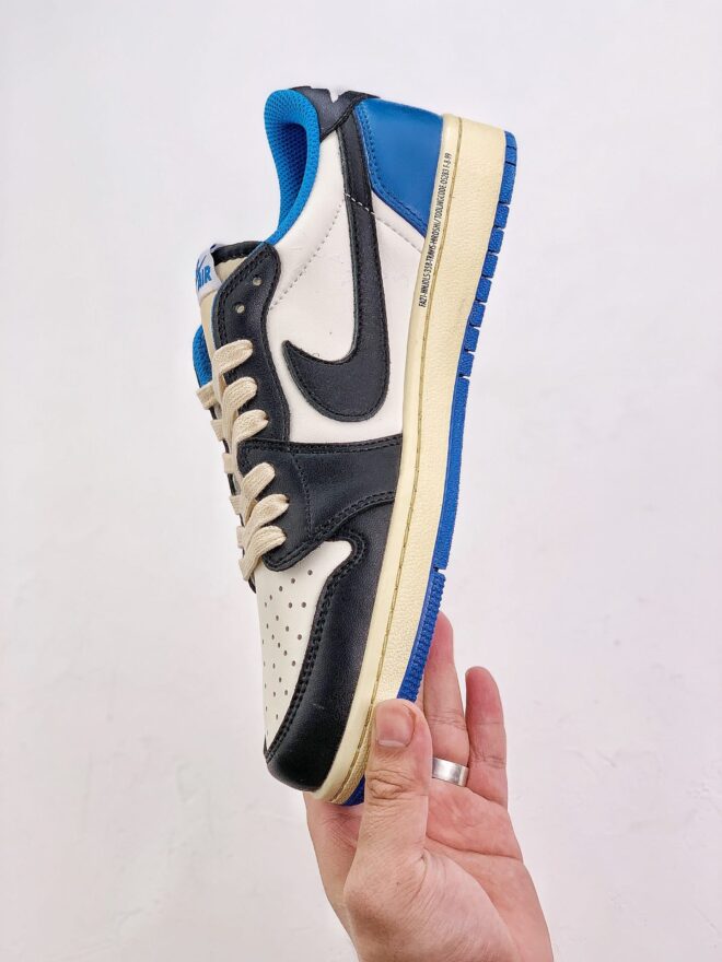 Jordan 1 Low Fragment Design x Travis Scott Extended Size - Image 4