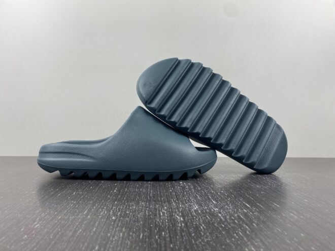 YEEZY SLIDE “Slate Marine” - Image 11